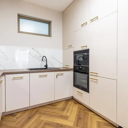 Apartment Ah Luxury Designer Aparment Bastova