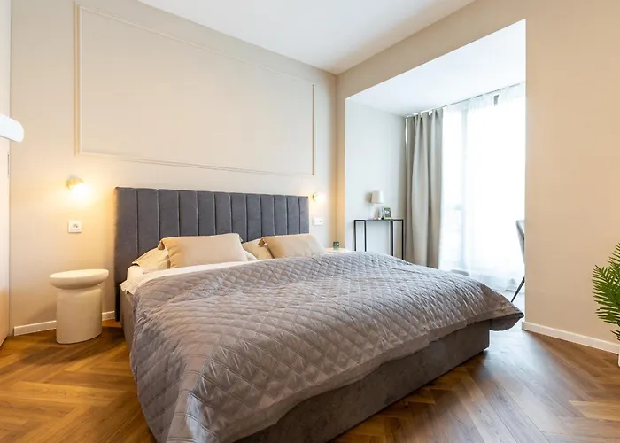 Ah Luxury Designer Aparment Bastova Appartamento