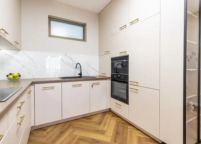 Lägenhet Ah Luxury Designer Aparment Bastova