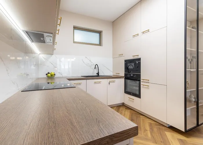 Ah Luxury Designer Aparment Bastova Lägenhet Košice